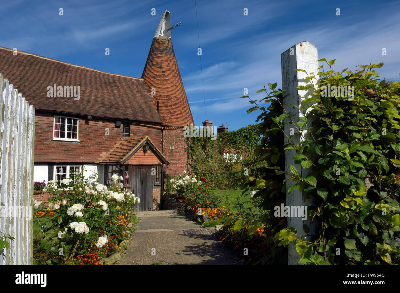 Oast house. Goudhurst. Kent. England. UK. Europe Stock Photo Alamy