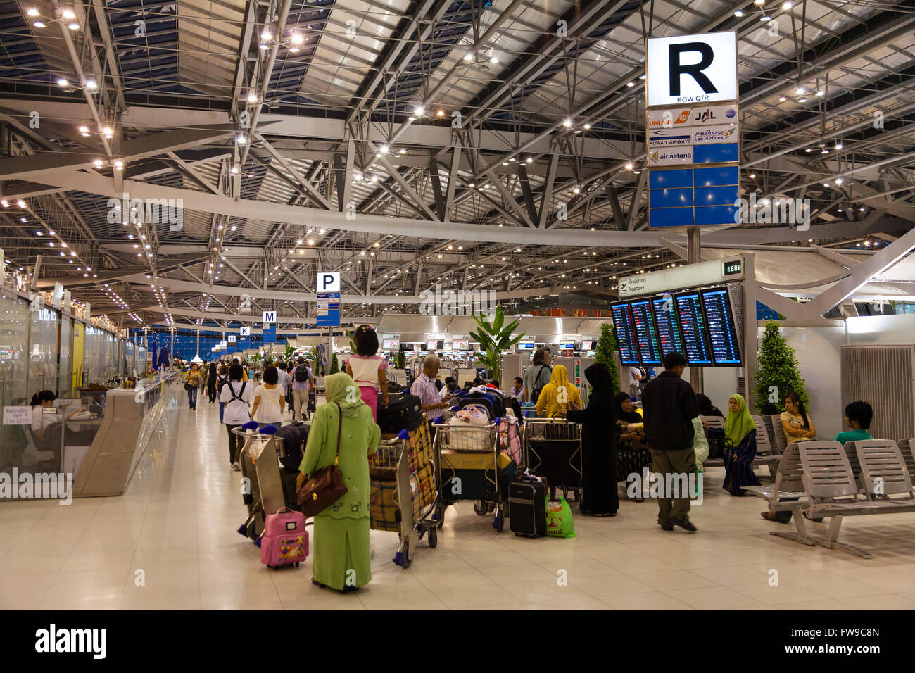 Check-in hall, departure lounge, Suvarnabhumi Airport, Bangkok, Samut Prakan Province, Thailand Stock Photo