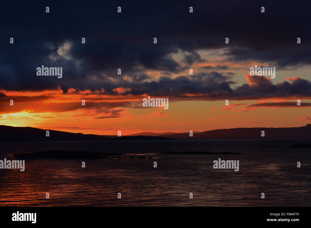 The sunset over the Skye bridge Stock Photo - Alamy