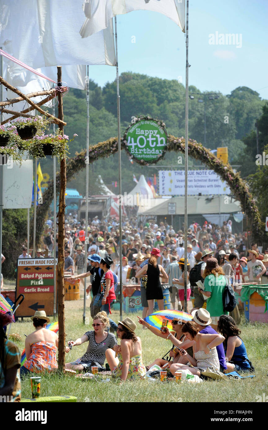 A hot weather year at the Glastonbury Festival, Pilton Somerset June 2010 Stock Photo