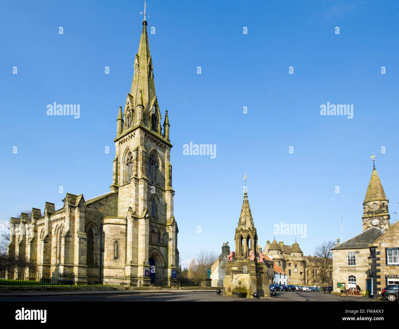 03/04/2016, Parish church and Bruce fountian in Falkland, Fife