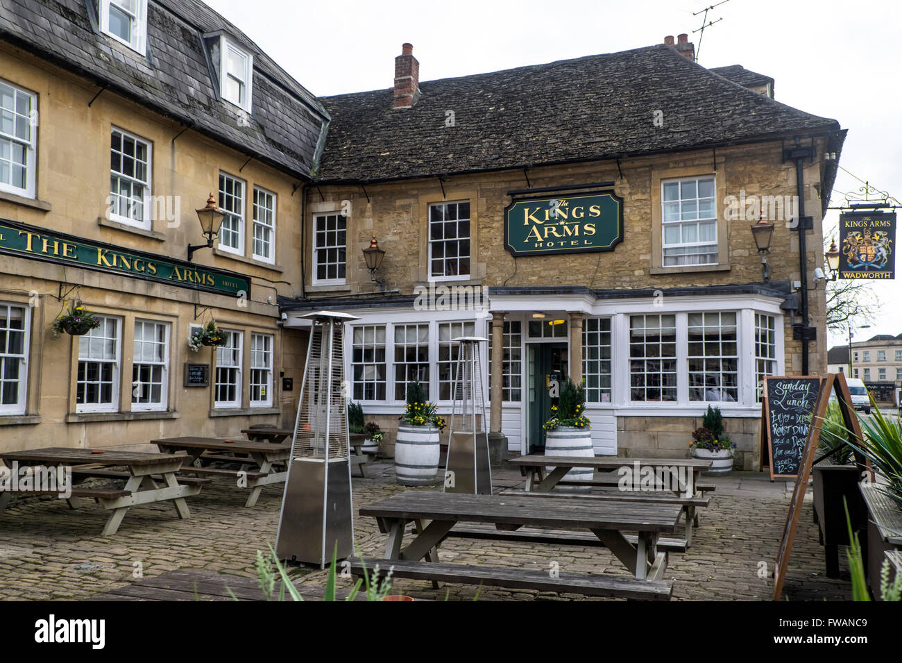 Melksham Wiltshire England UK The Kings Arms Stock Photo Alamy