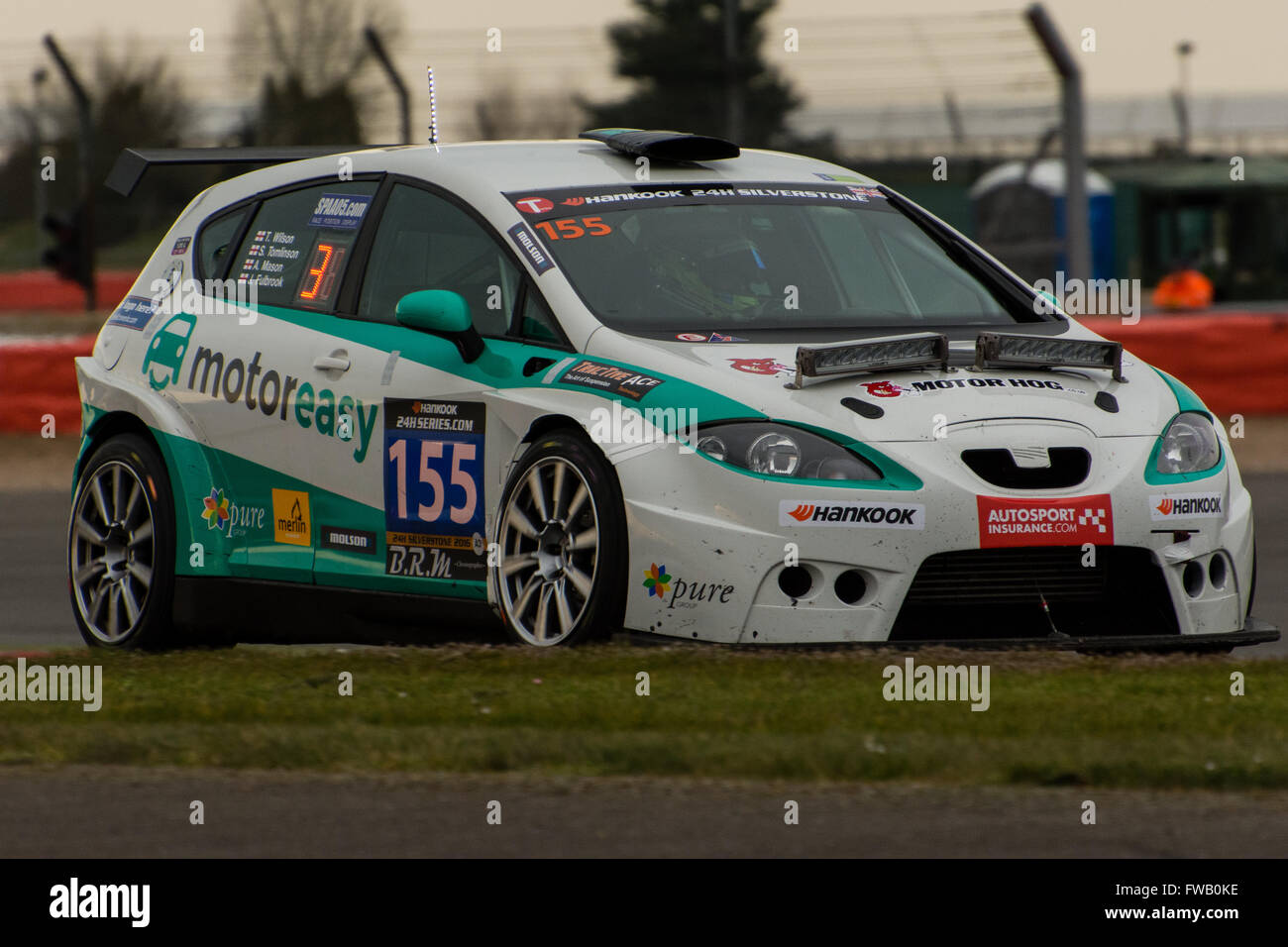Towcester, Northamptonshire, UK. 2nd April, 2016. Motoreasy Racing Seat Leon Supercopa during the Hankook 24 Hours Touring Car Series at Silverstone Circuit (Photo by Gergo Toth / Alamy Live News) Stock Photo