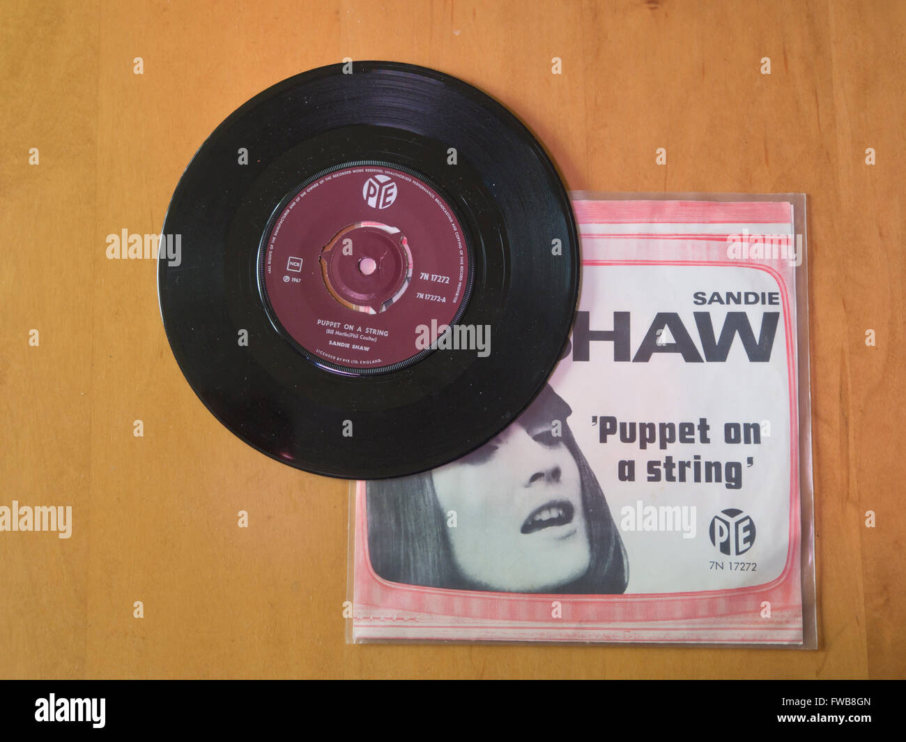Puppet on a String with singer Sandie Shaw Eurovision Song Contest-winning  song in 1967, vintage single cover Stock Photo - Alamy