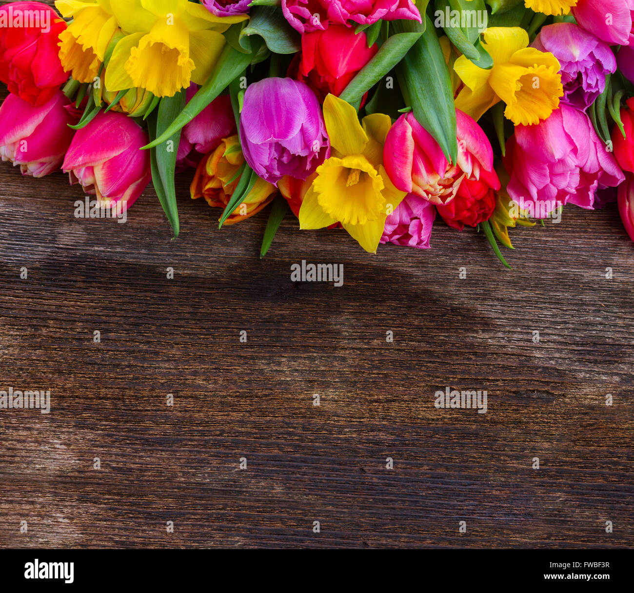 bouquet of tulips and daffodils Stock Photo - Alamy