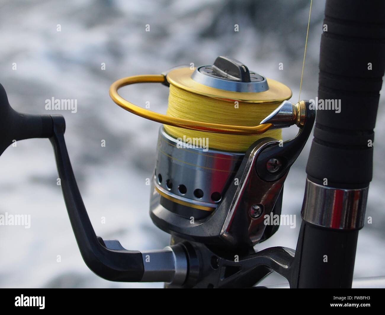 Fishline hi-res stock photography and images - Alamy