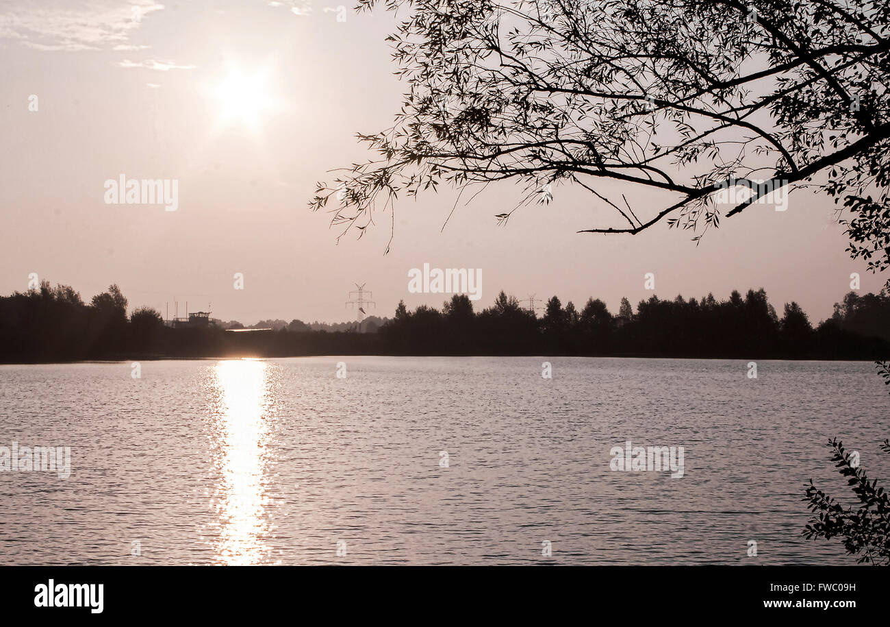 Morning silhouettes hi-res stock photography and images - Alamy