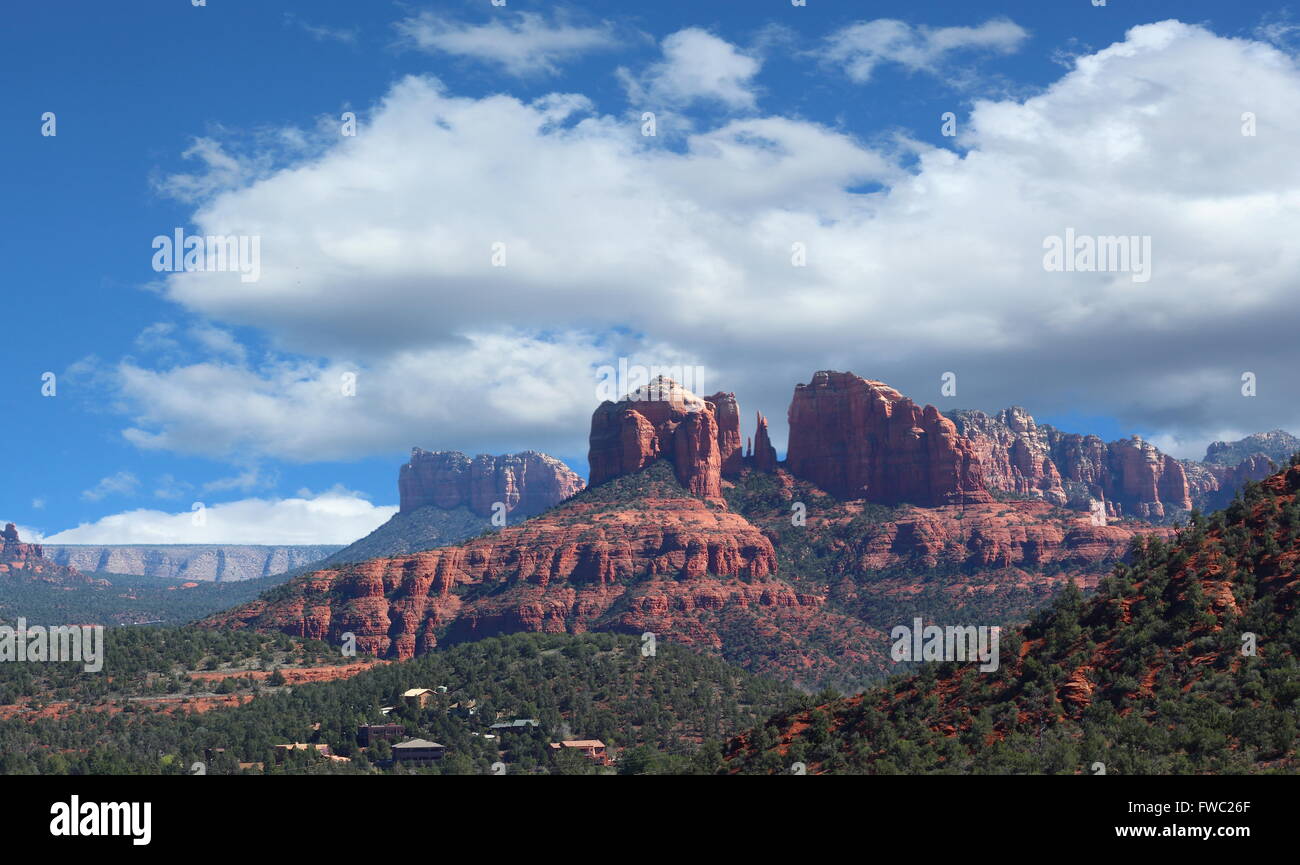 View of Sedona Red Rocks and natural beauty Stock Photo - Alamy