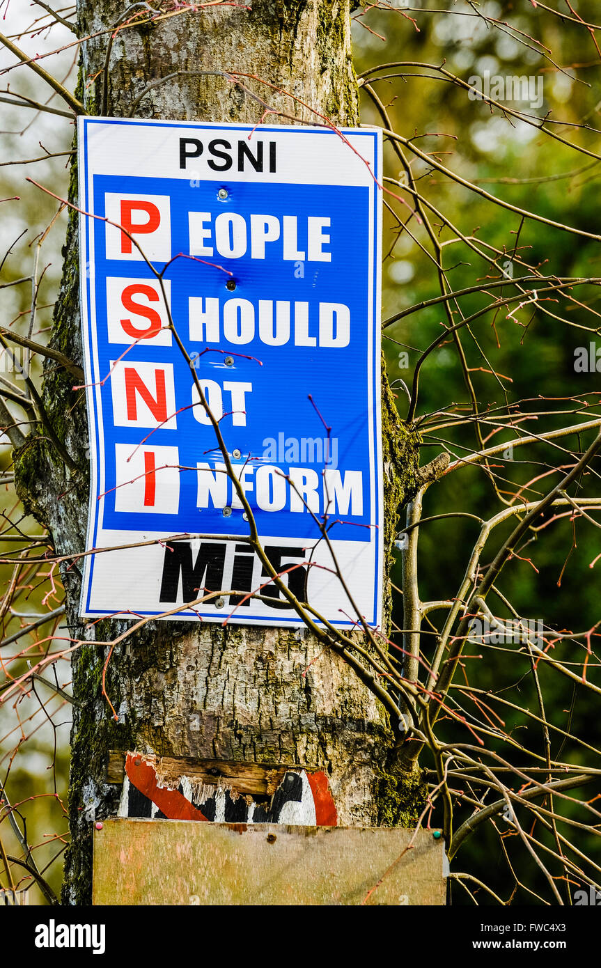 Sign in Tyrone warning people not to inform to MI5 or PSNI. Stock Photo
