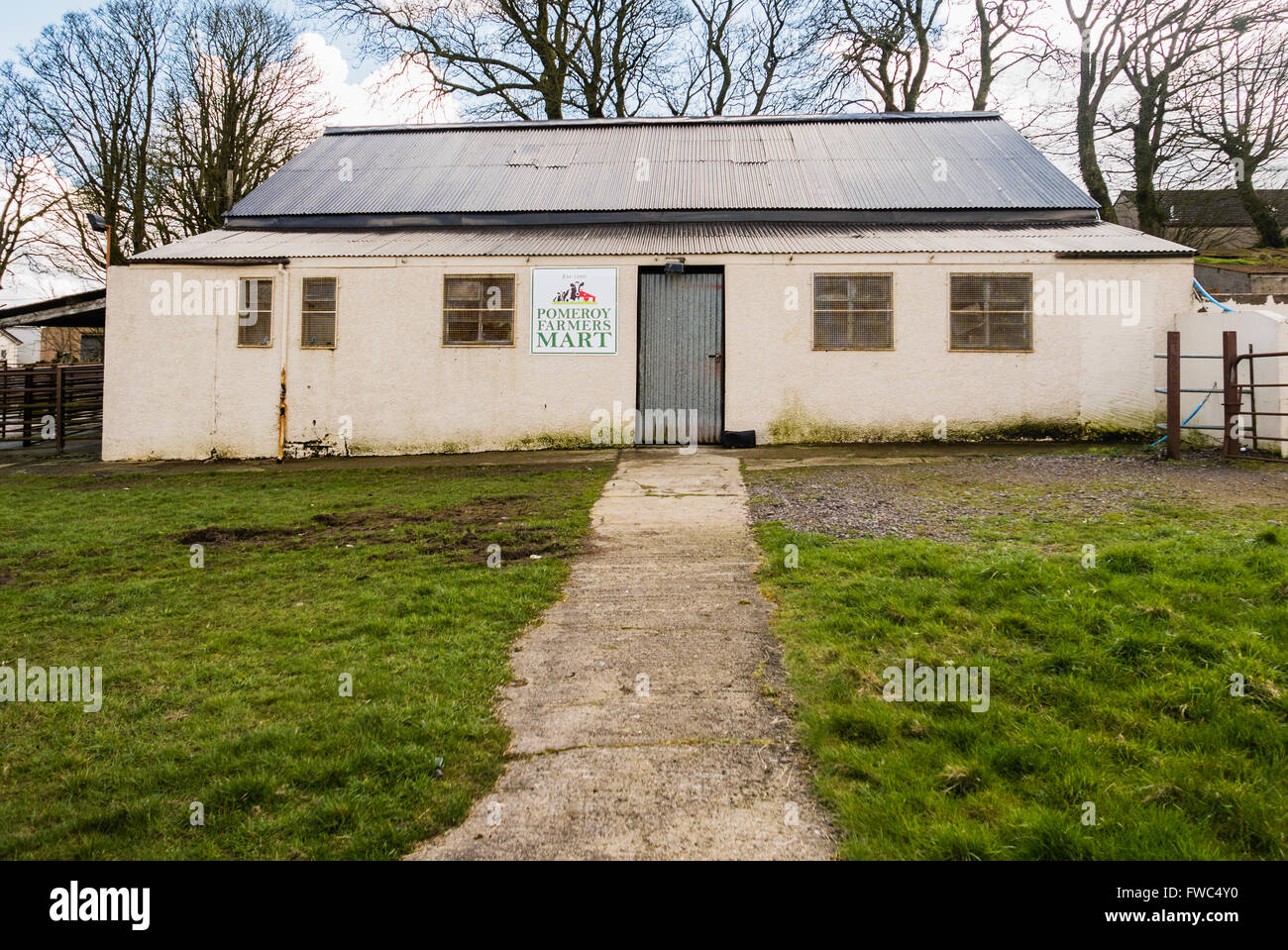 Pomeroy Farmers' Mart building in County Tyrone, Northern Ireland. Stock Photo