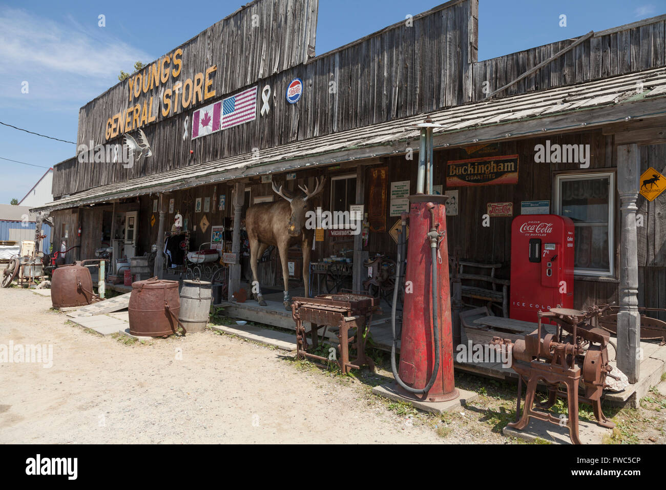 General store canada hires stock photography and images Alamy