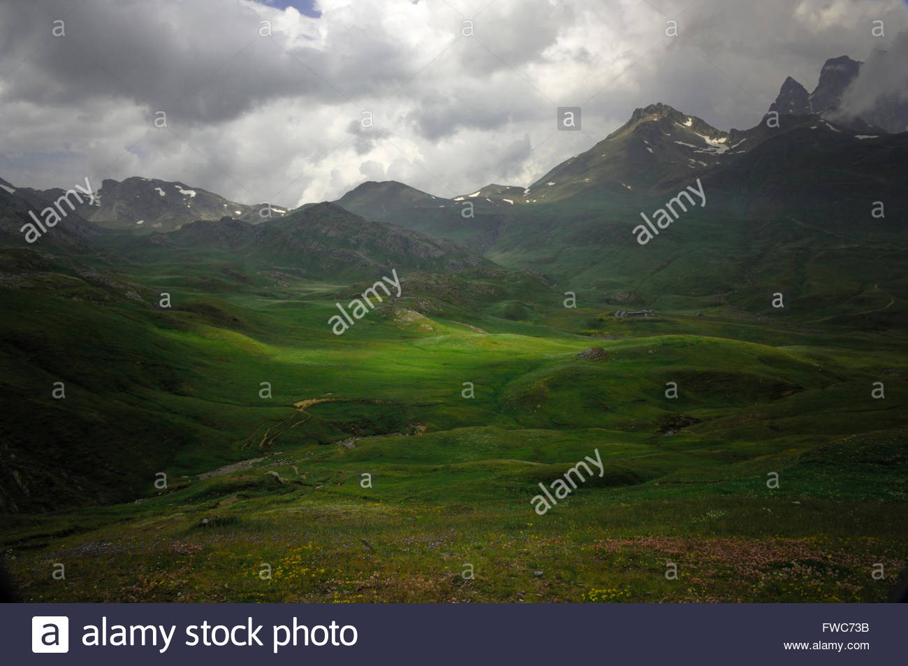 French Spanish Border Stock Photos & French Spanish Border Stock Images ...
