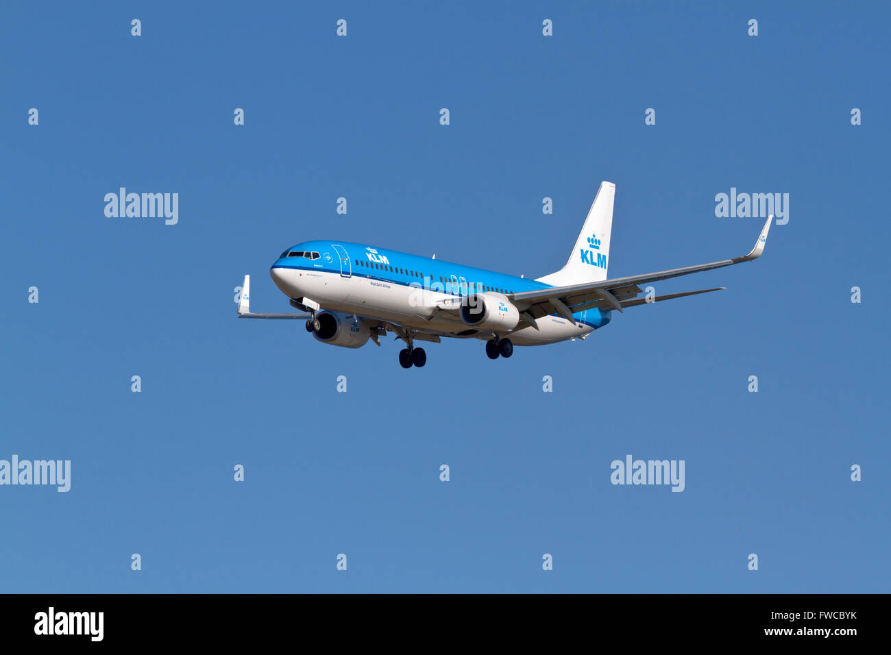 KLM, Boeing 737, the Flying Dutchman, PH-BCE, flight KL1127 on final approach to Kastrup Airport CPH, Denmark, from Amsterdam Stock Photo