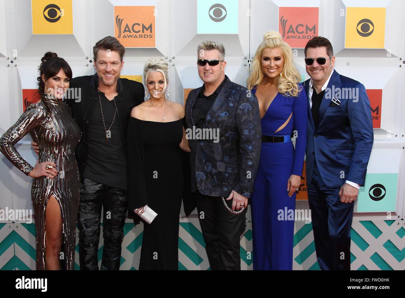 Gary Levox Wife Tara Vernon - Who Is Gary LeVox’s Wife? Meet Tara LeVox, Longtime Love Of The Rascal Flatts Frontman