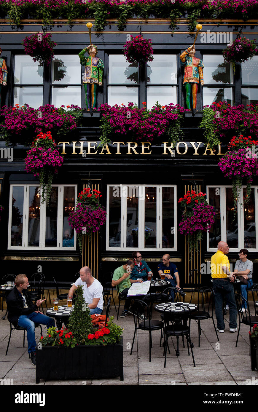 Edinburgh Festival Theatre Royal bar Stock Photo Alamy