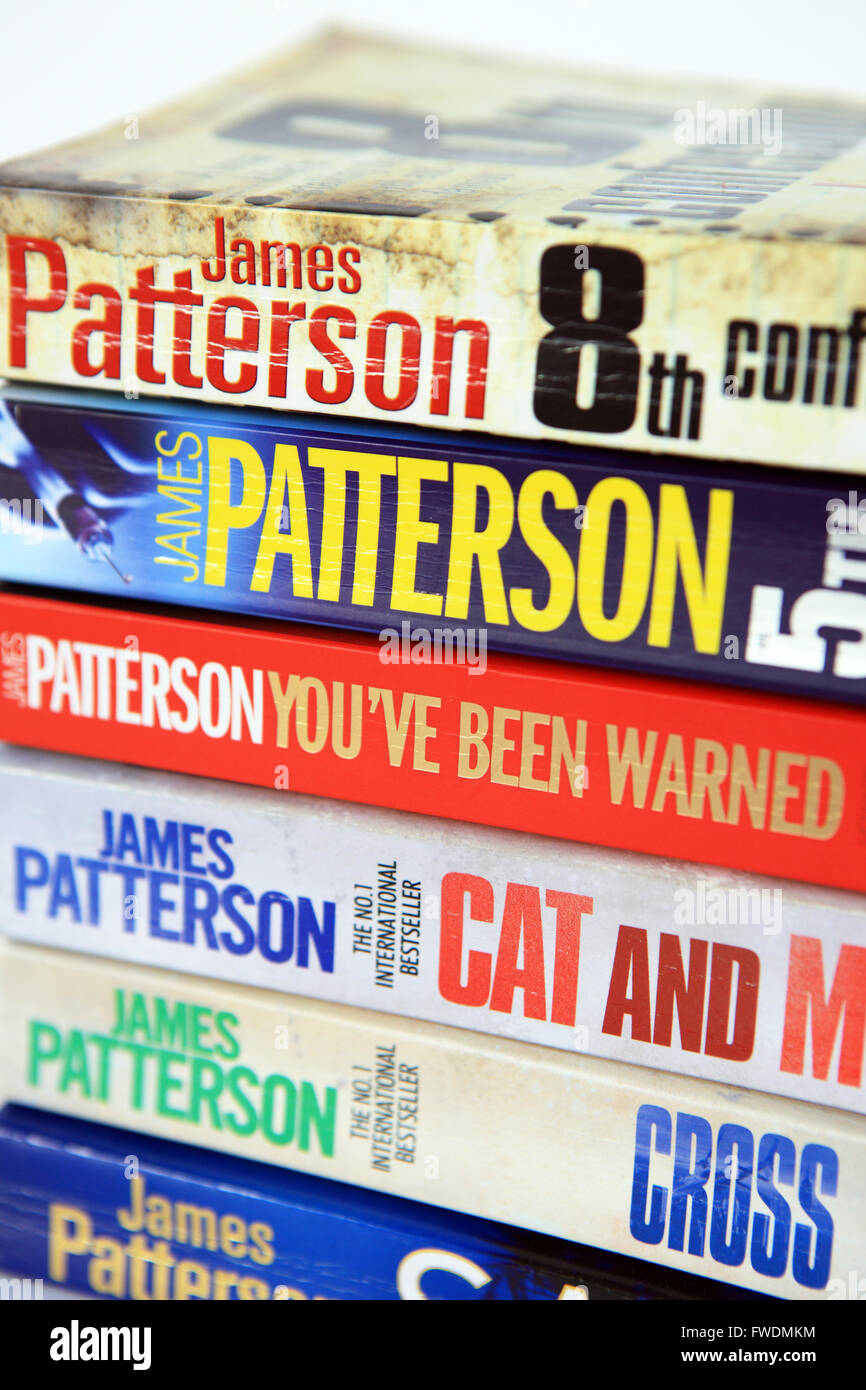 Stack of thriller novels by the Amercan, James Patterson Stock Photo