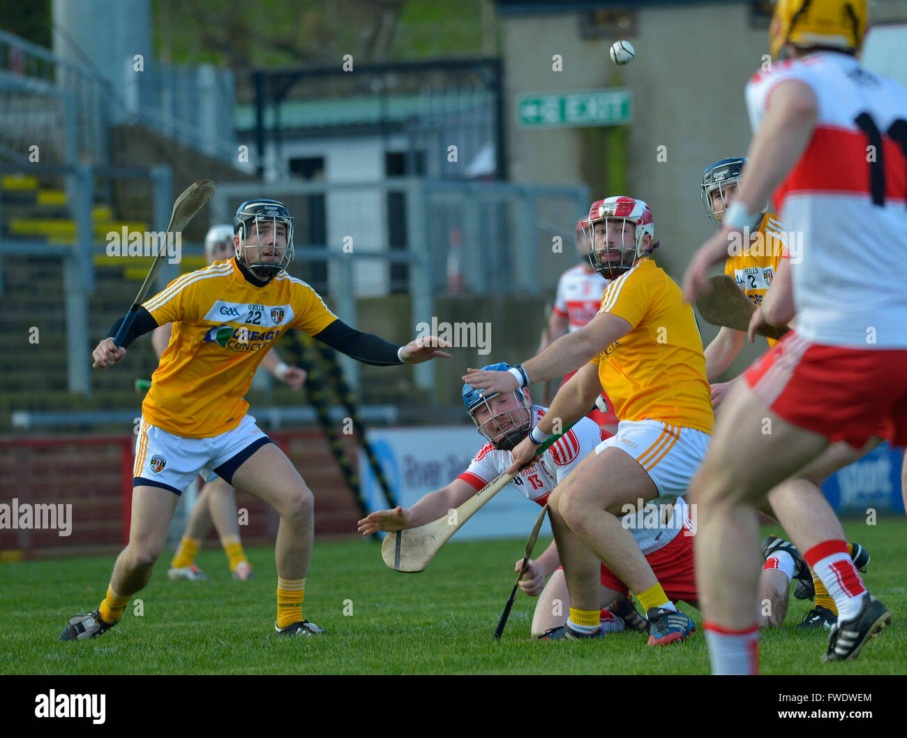 GAA National Hurling League, Derry v Antrim (in yellow), Celtic Park