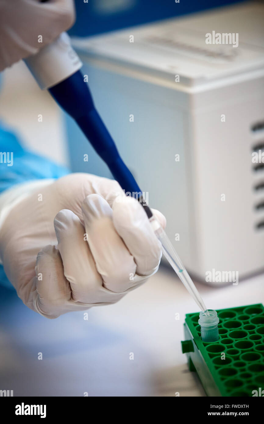 Dispensing pipette liquids samples lab laboratory laboratory testing