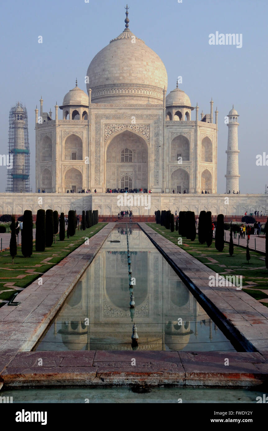 View From Dianas Bench Taj Mahal Hi Res Stock Photography And Images