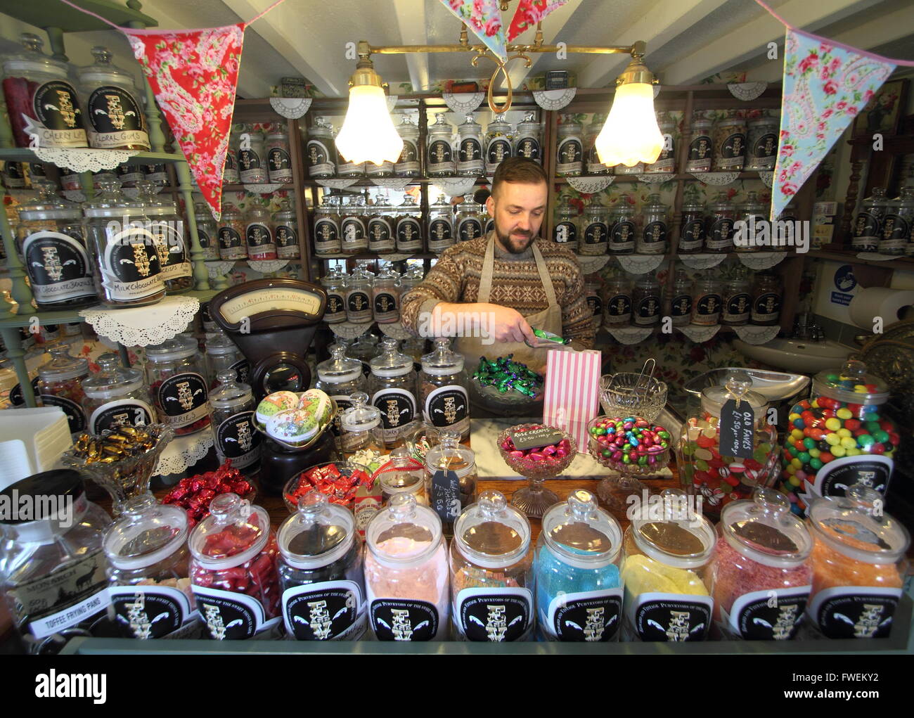Sweet shop vintage hires stock photography and images Alamy