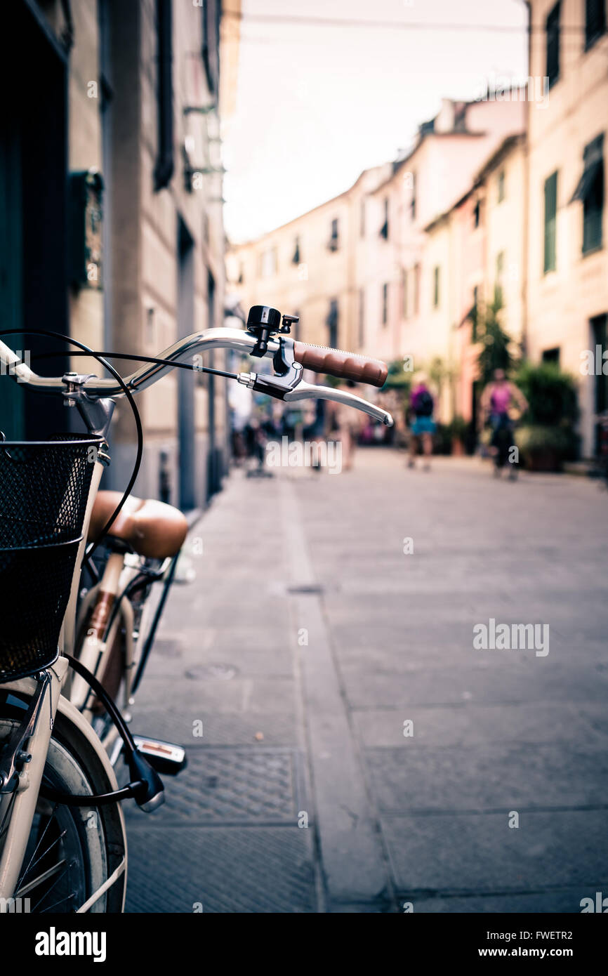 Street background hi-res stock photography and images - Alamy
