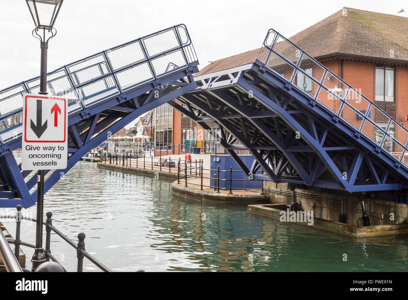 Bascule Bridge Stock Photos & Bascule Bridge Stock Images - Alamy