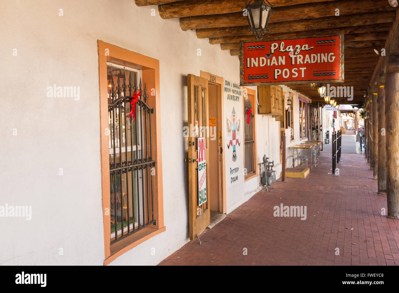 Shopping in old town albuquerque hires stock photography and images
