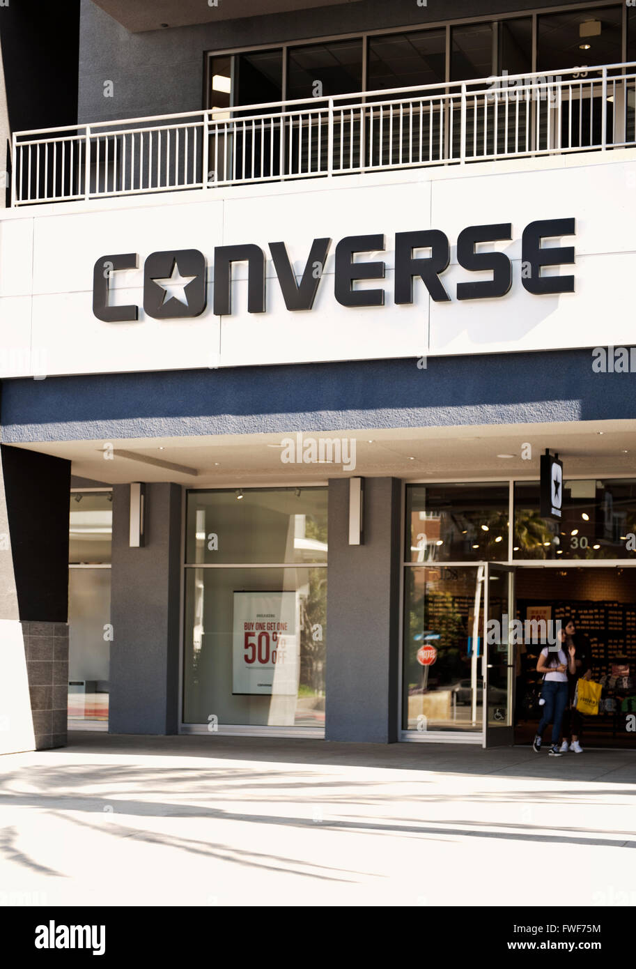 converse outlet long beach