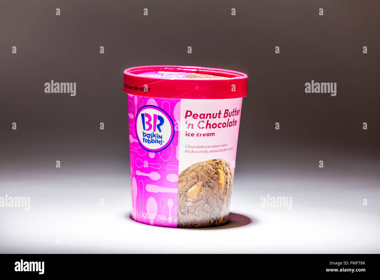 Baskin robbins scoop hires stock photography and images Alamy