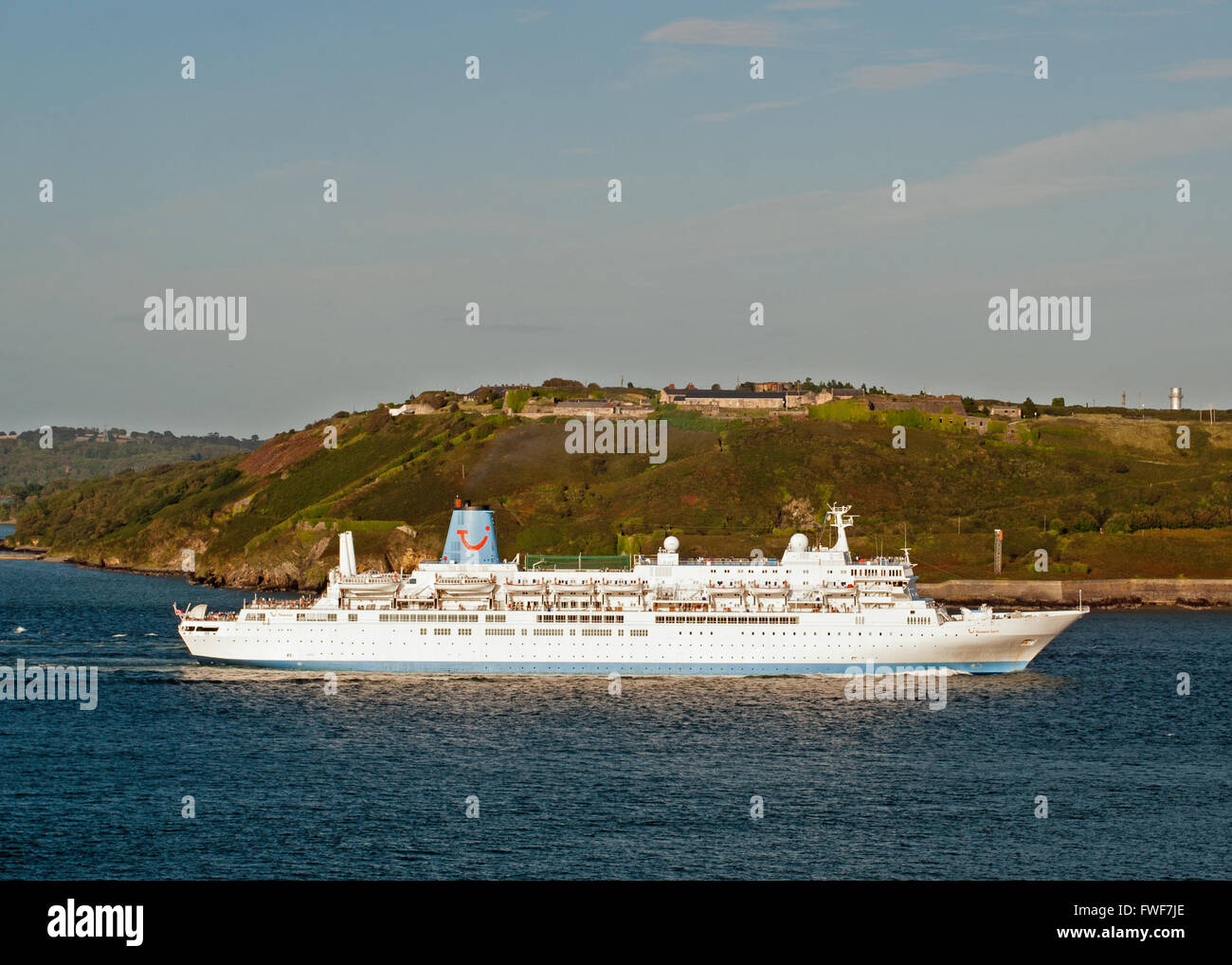 Cruise Liner 'Thomson Spirit' sails past Fort Camden heading towards