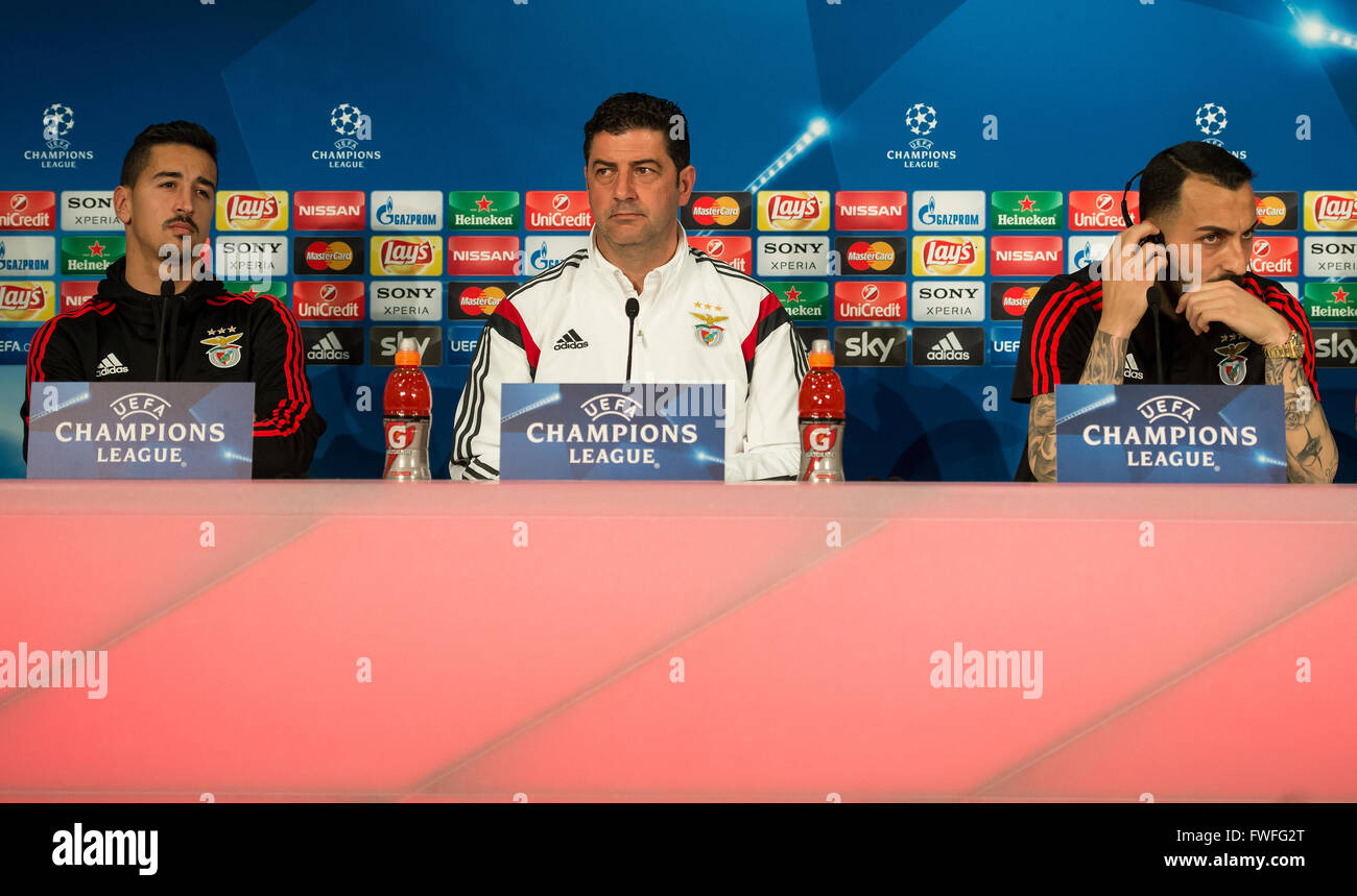 Munich, Germany. 4th Apr, 2016. Lisbon's Andre Almeida (l-r), coach Rui Vitoria and Kostas Mitroglou speak during a press conference at the Allianz Arena soccer stadium in Munich, Germany, 4 April 2016. The Benfica Lissabon is going to play against FC Bayern Munich in the Champions League quarter final soccer match on 5 April 2016. Photo: Sven Hoppe/dpa/Alamy Live News Stock Photo