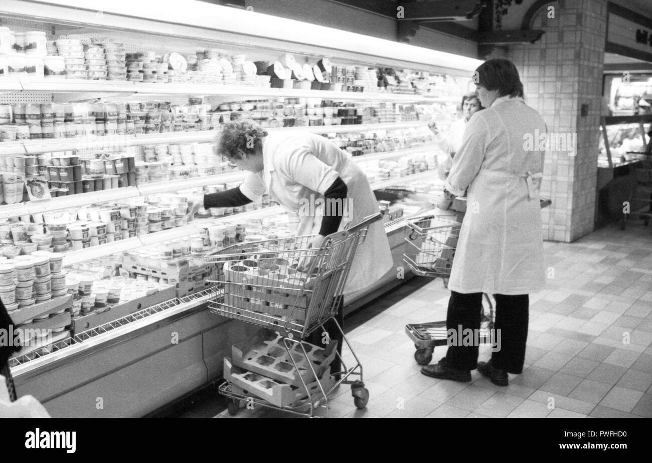 The food section of the Karstadt department store 1982. Stock Photo