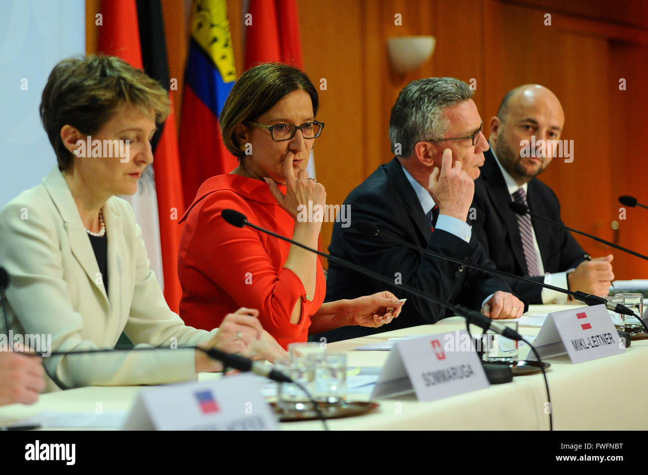 Vienna, Austria. 5th Apr, 2016. (L-R) Swiss Justice Minister Simonetta Sommaruga, Austrian Interior Minister Johanna Mikl-Leitner, German Interior Minister Thomas de Maiziere and Luxembourg Minister of Interior Security Etienne Schneider attend a press conference after a meeting in Vienna, Austria, April 5, 2016. The officials held a meeting in Vienna on Tuesday to discuss issues related to refugees. © Qian Yi/Xinhua/Alamy Live News Stock Photo