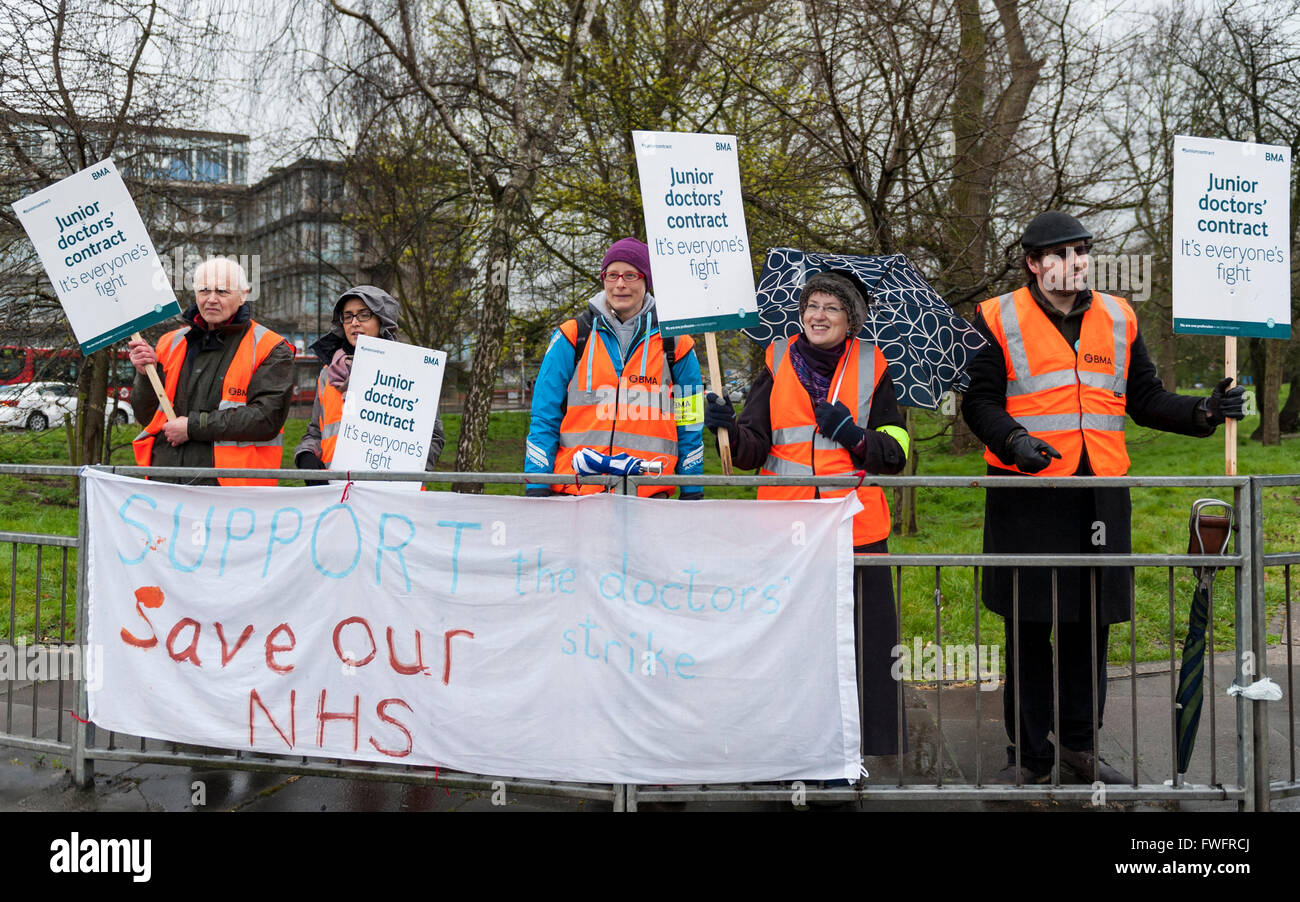 London Uk 6 April 2016 Junior Doctors At Northwick Park