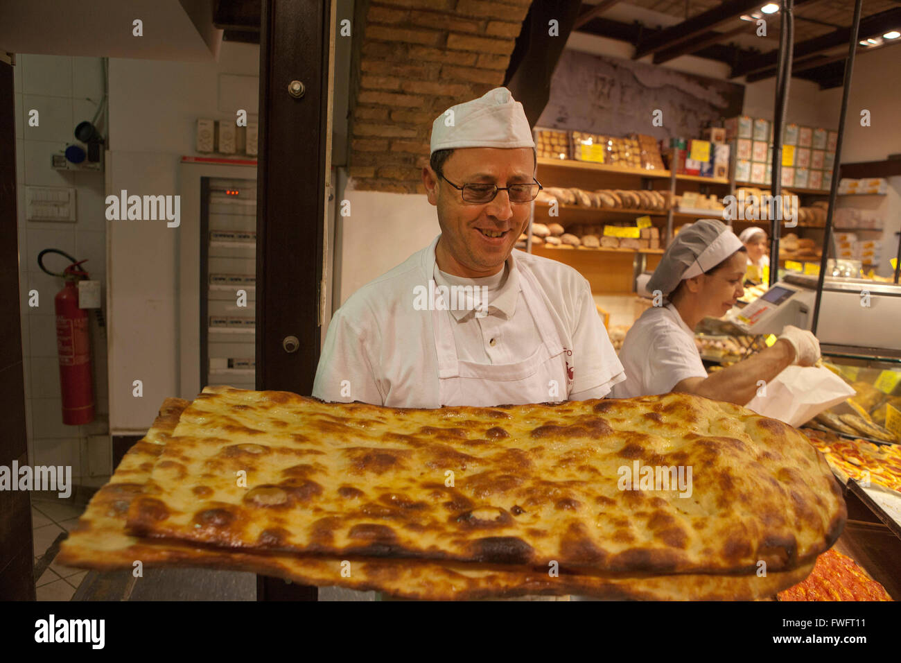 ROME,ITALY: Forno Roscioli bread shop Stock Photo - Alamy