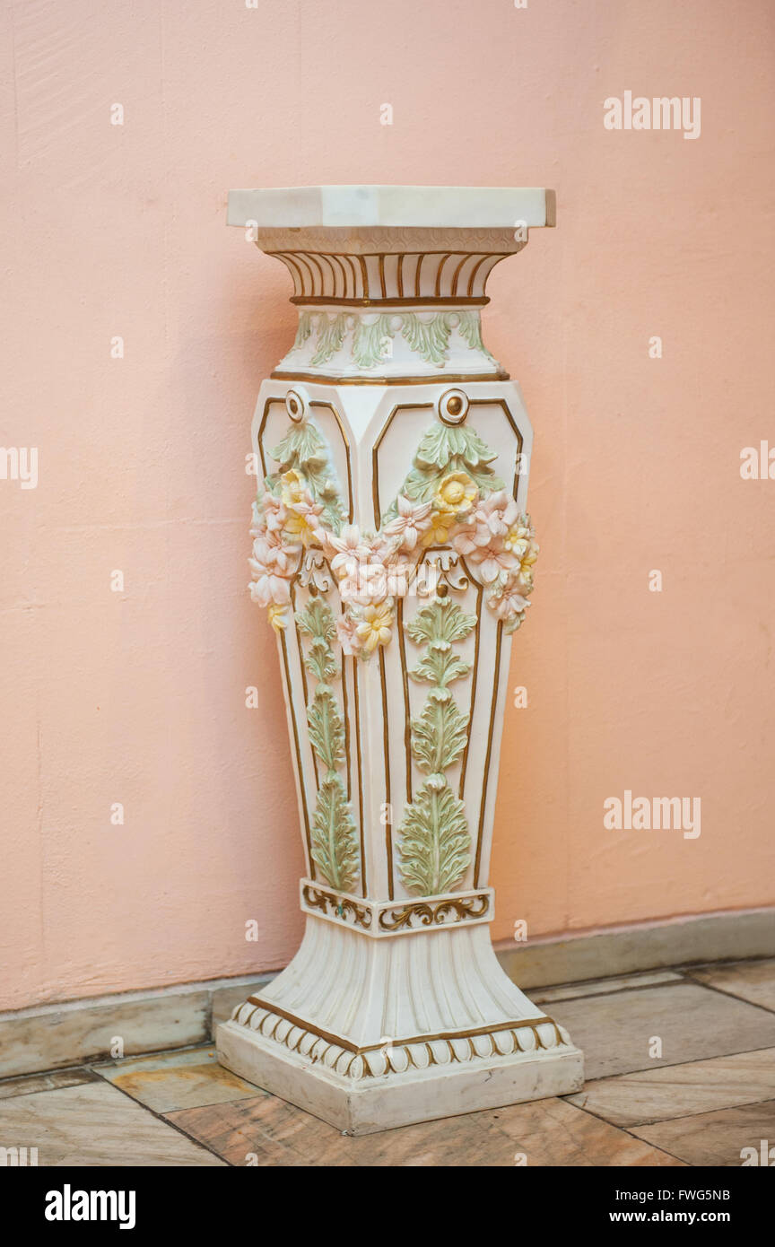 beautiful floor vase against pink wall Stock Photo Alamy