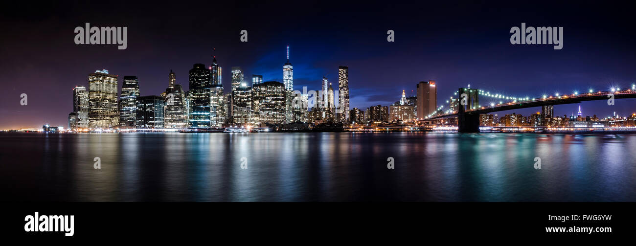 Panorama of Downtown Manhattan skyline at night, New York City Stock ...