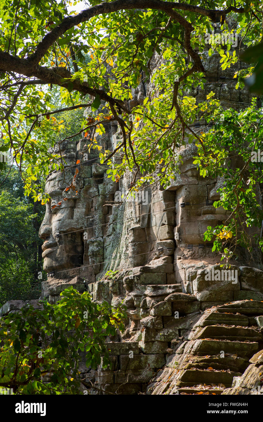 Buddha face on the Western Gate of Angkor Thom, Siem Reap, Cambodia, Southeast Asia Stock Photo