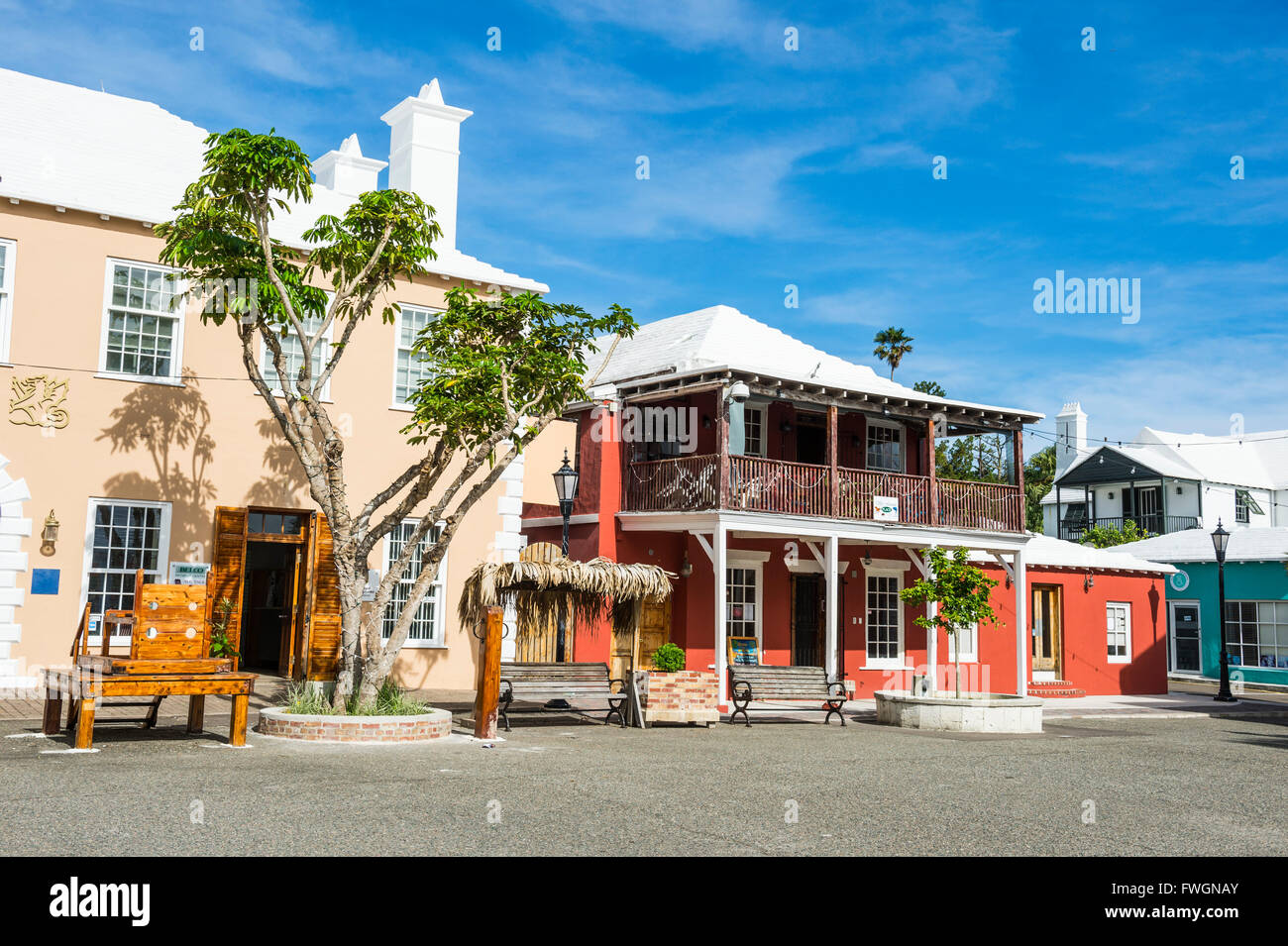 Colonial houses in the Unesco World Heritage Site, the historic Town of St George, Bermuda, North America Stock Photo
