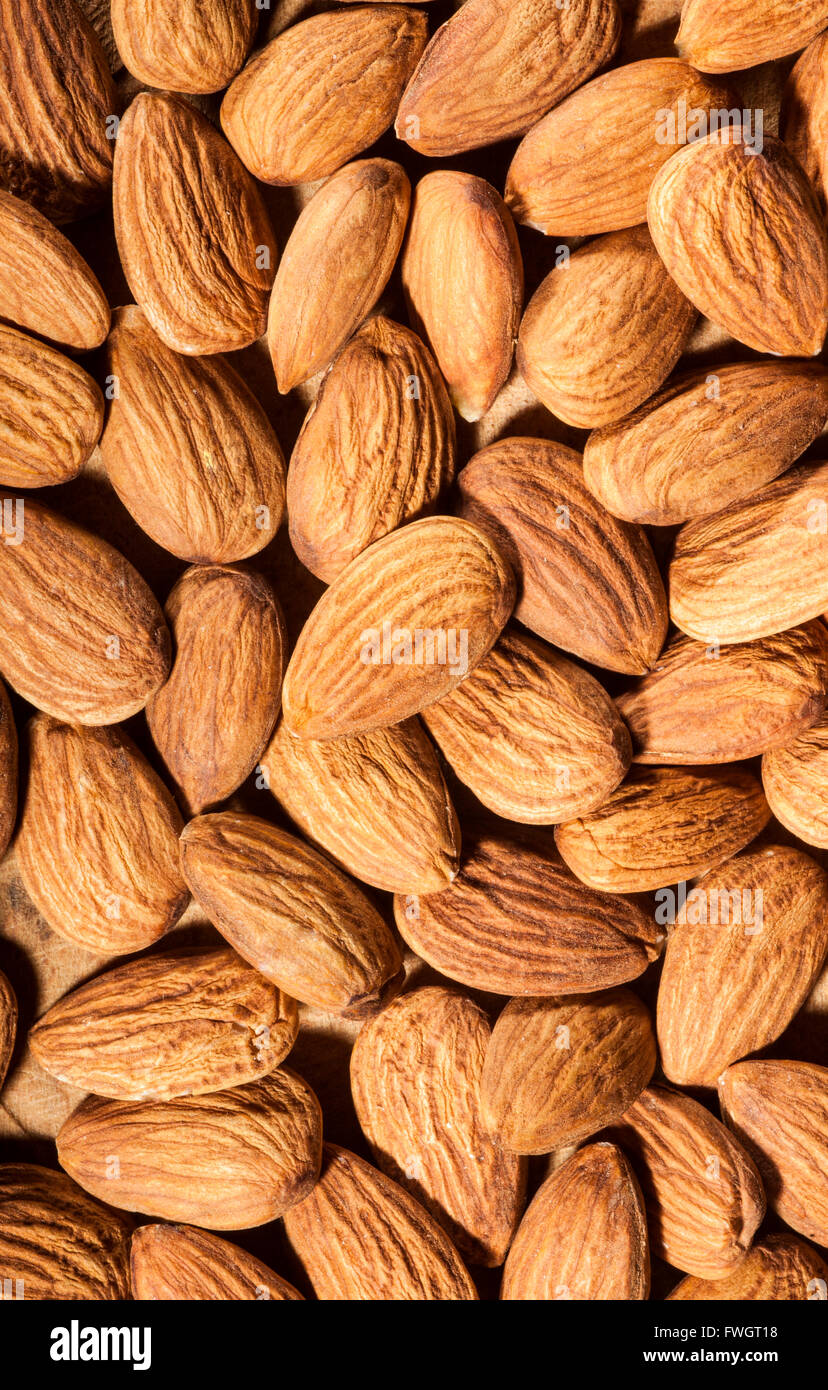 Background of peeled almonds closeup. For vegetarians Stock Photo Alamy