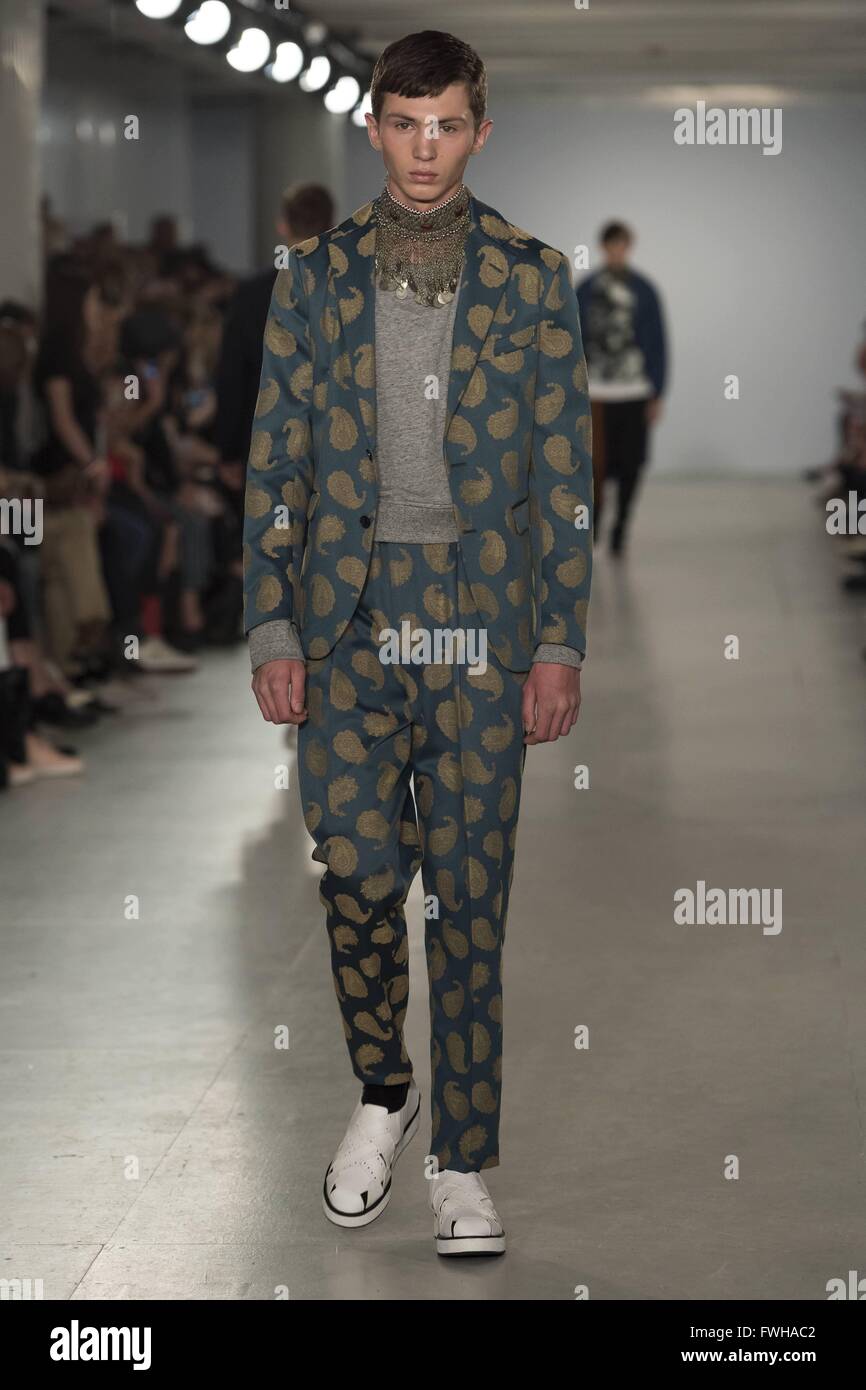 Casely-Hayford runway at London Collections Men SS17, LCM SS17. 11/06/2016 | usage worldwide Stock Photo