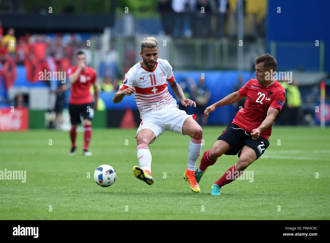 Lens, France. 11th June, 2016. Valon Behrami (SUI), Amir Abrashi (ALB) Football/Soccer : UEFA EURO 2016 Group A match between Albania 0-1 Switzerland at Stade Bollaert-Delelis in Lens, France . © aicfoto/AFLO/Alamy Live News Stock Photo