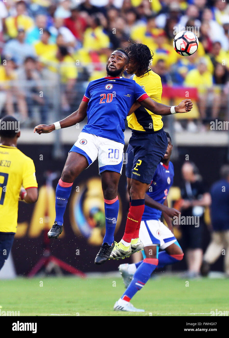 New Jersey Usa 12th June 16 Duckens Nazon L Of Haiti Fights For The Ball With Arturo Mina Of Ecuador During Their Copa America Centenario Football Tournament Match In East Rutherford New