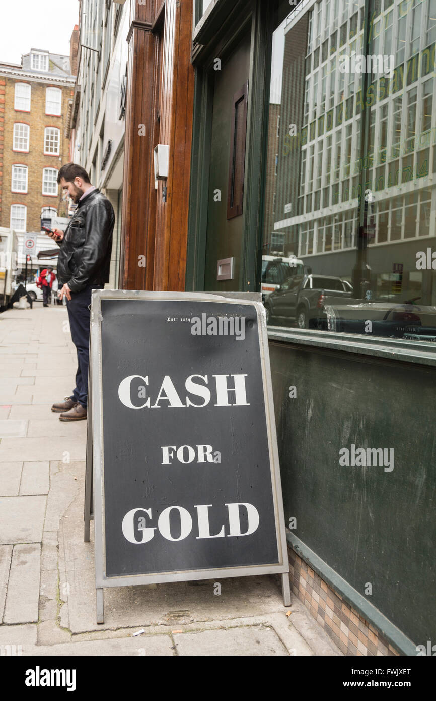 Hatton Garden jewellery district in London, England Stock Photo Alamy