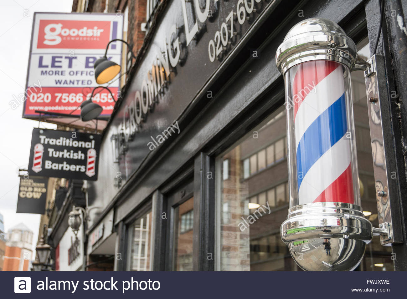 Barber Shop Signs Stock Photos & Barber Shop Signs Stock Images Alamy