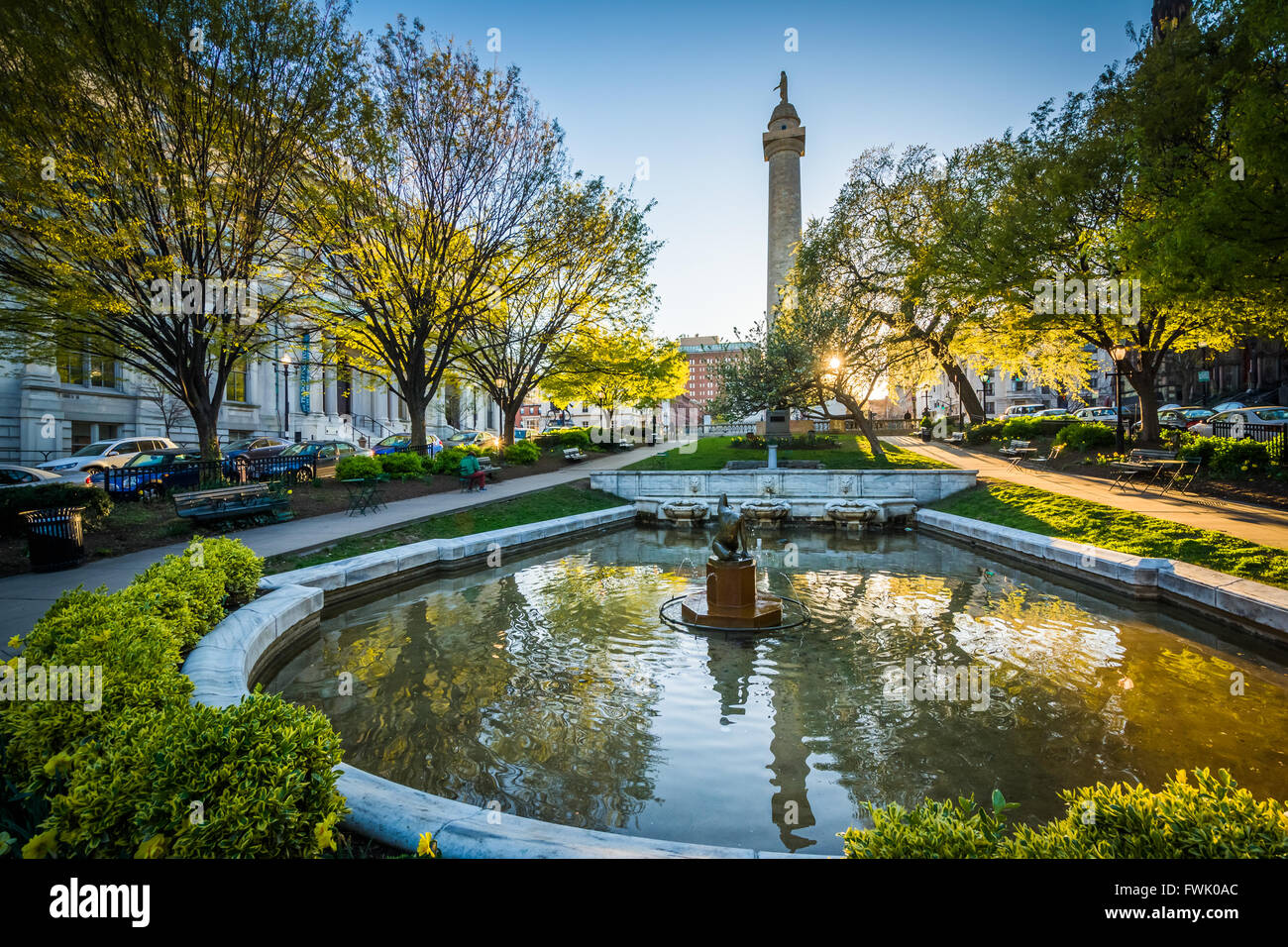 Fountain and the Washington Monument in Mount Vernon, Baltimore, Maryland. Stock Photo