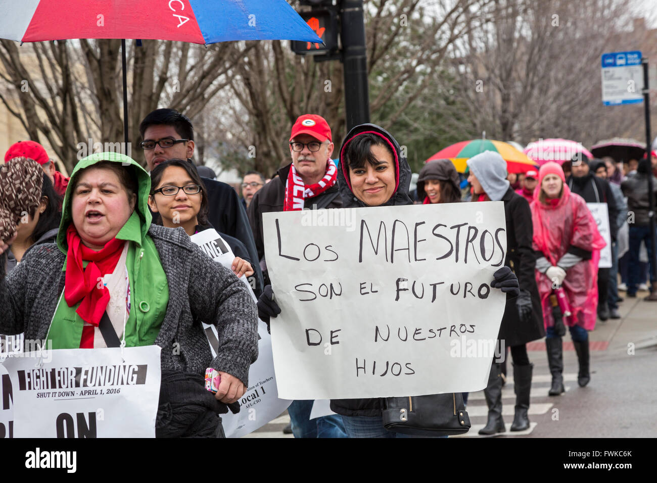 Chicago, Illinois - Members of the Chicago Teachers Union strike for ...