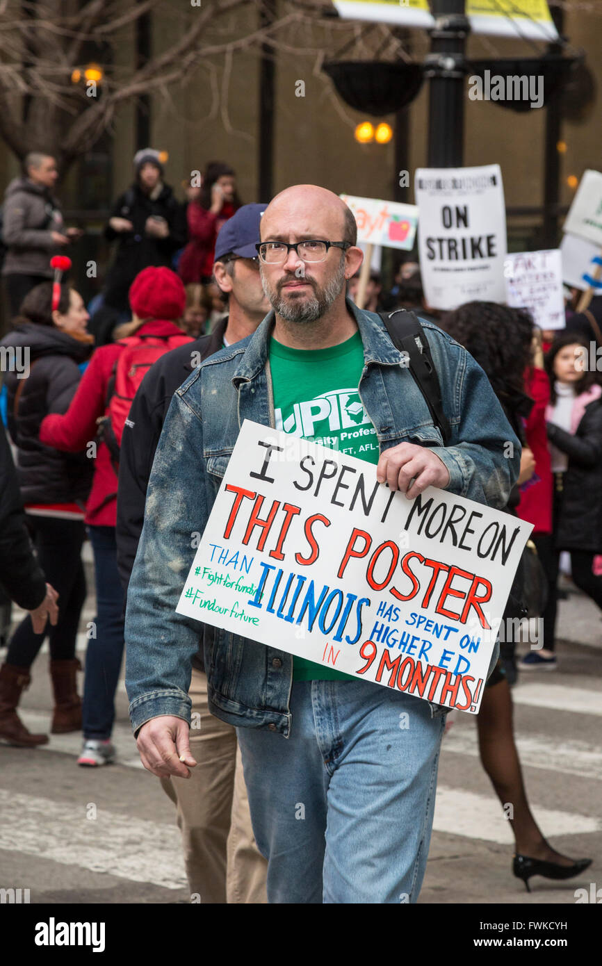 Chicago, Illinois - Members of the Chicago Teachers Union strike for ...