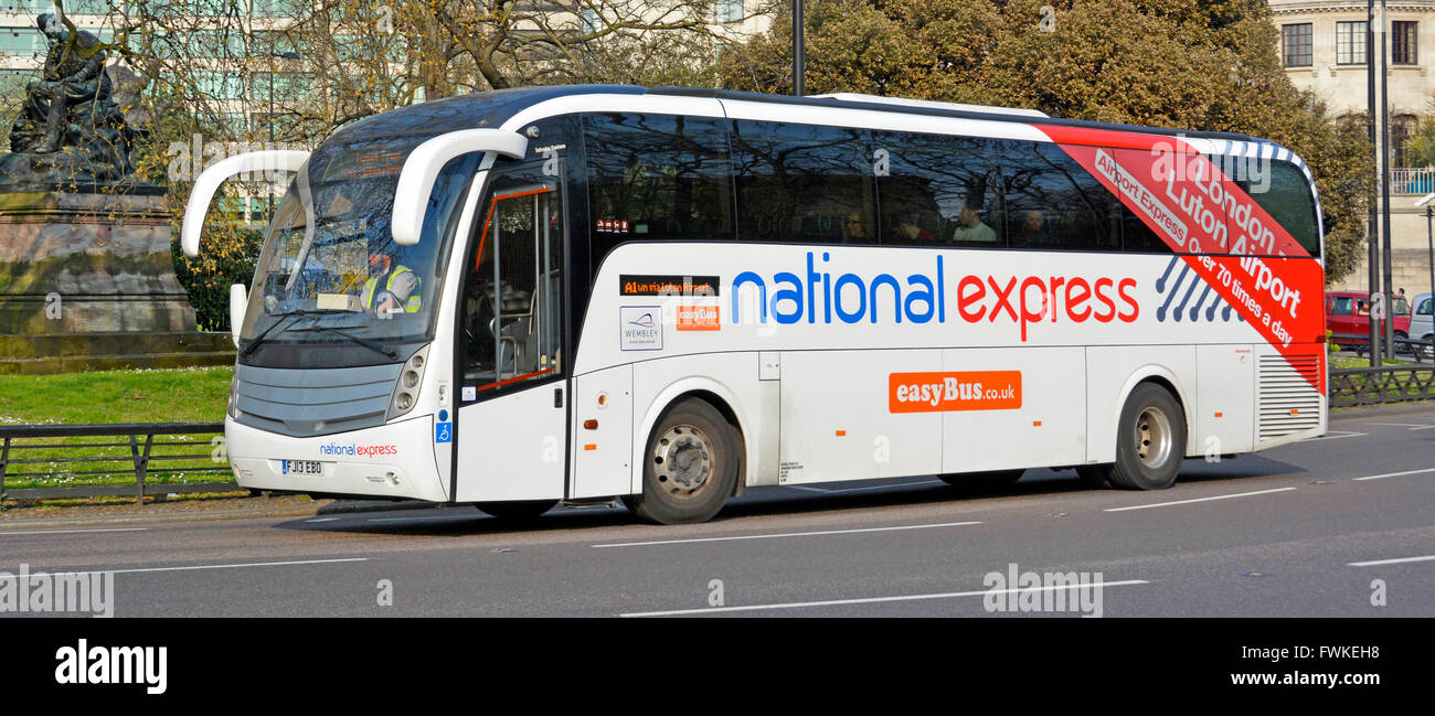 National Express Coach High Resolution Stock Photography and Images - Alamy