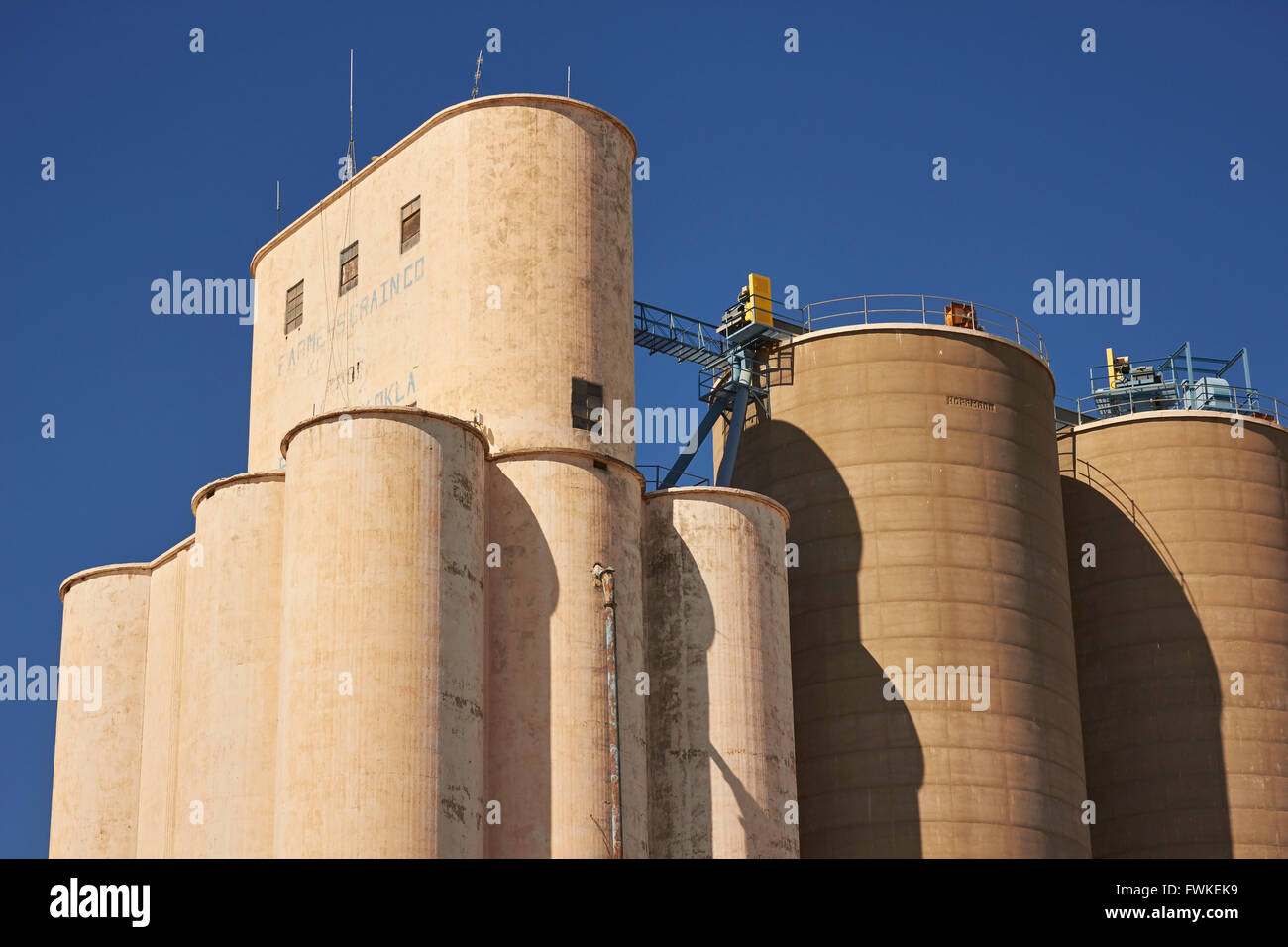 Grain elevator near Fairview, Oklahoma, USA Stock Photo Alamy
